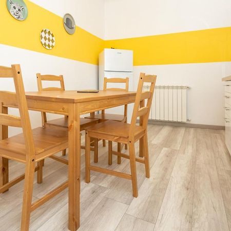 Appartamento Piombo Giallo - Affitti Brevi Italia Генуя Экстерьер фото